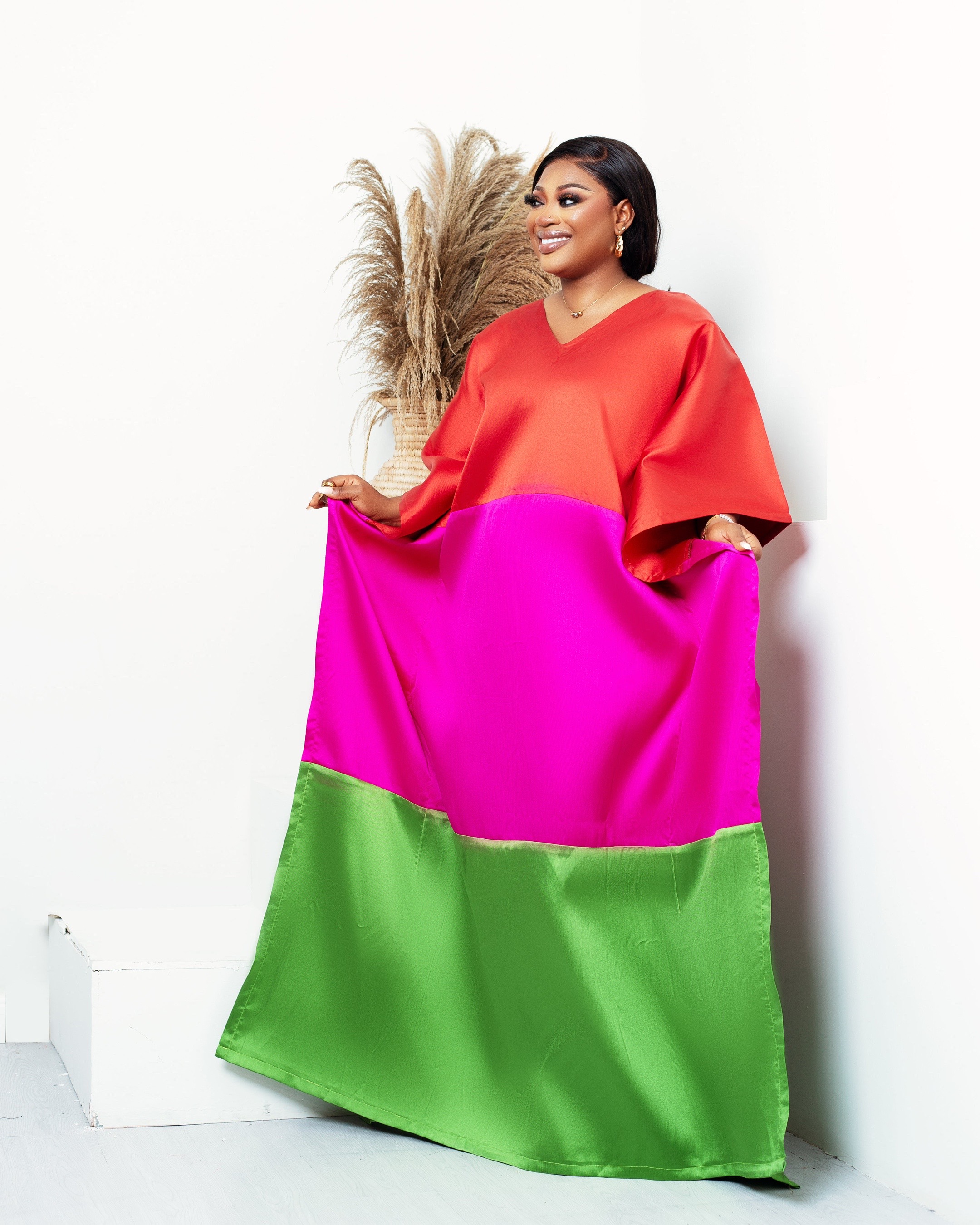 @LUXURY WOMEN RTW BRAND