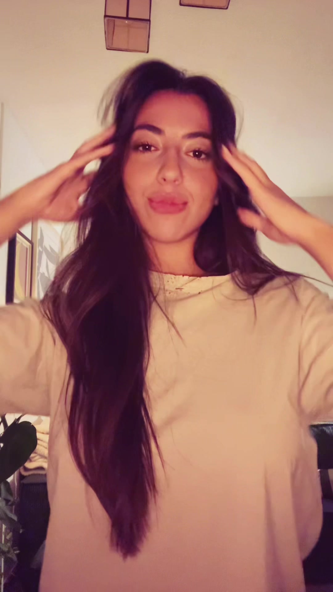 @Astrid Mill&aacute;n