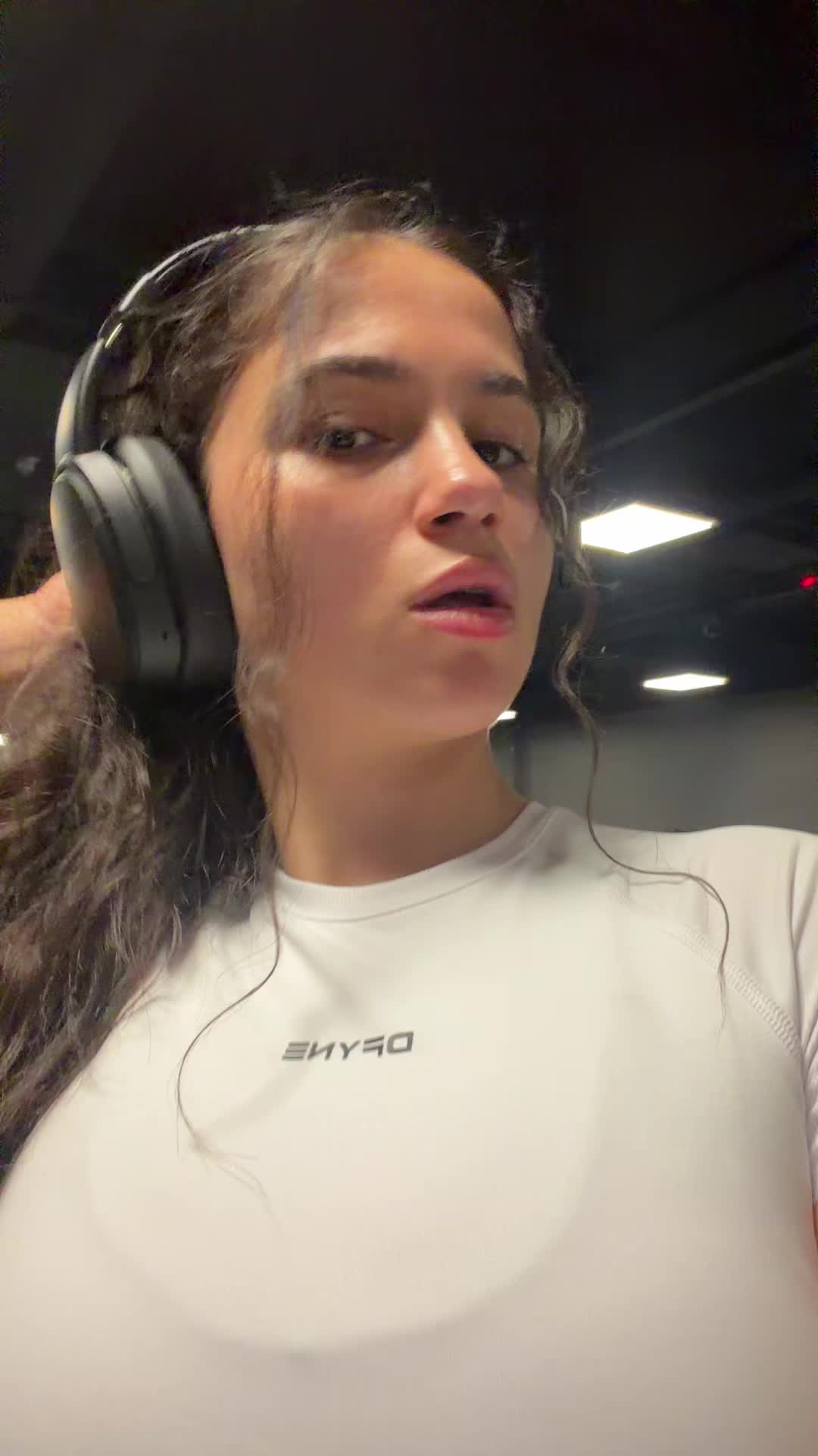 @𝙖𝙢𝙚𝙡𝙞