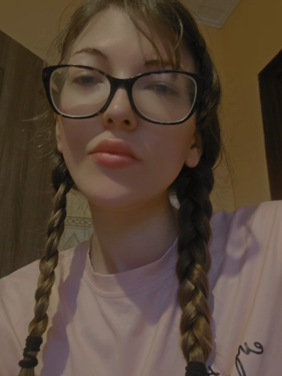 @𝑅𝑜𝑠𝑒💫
