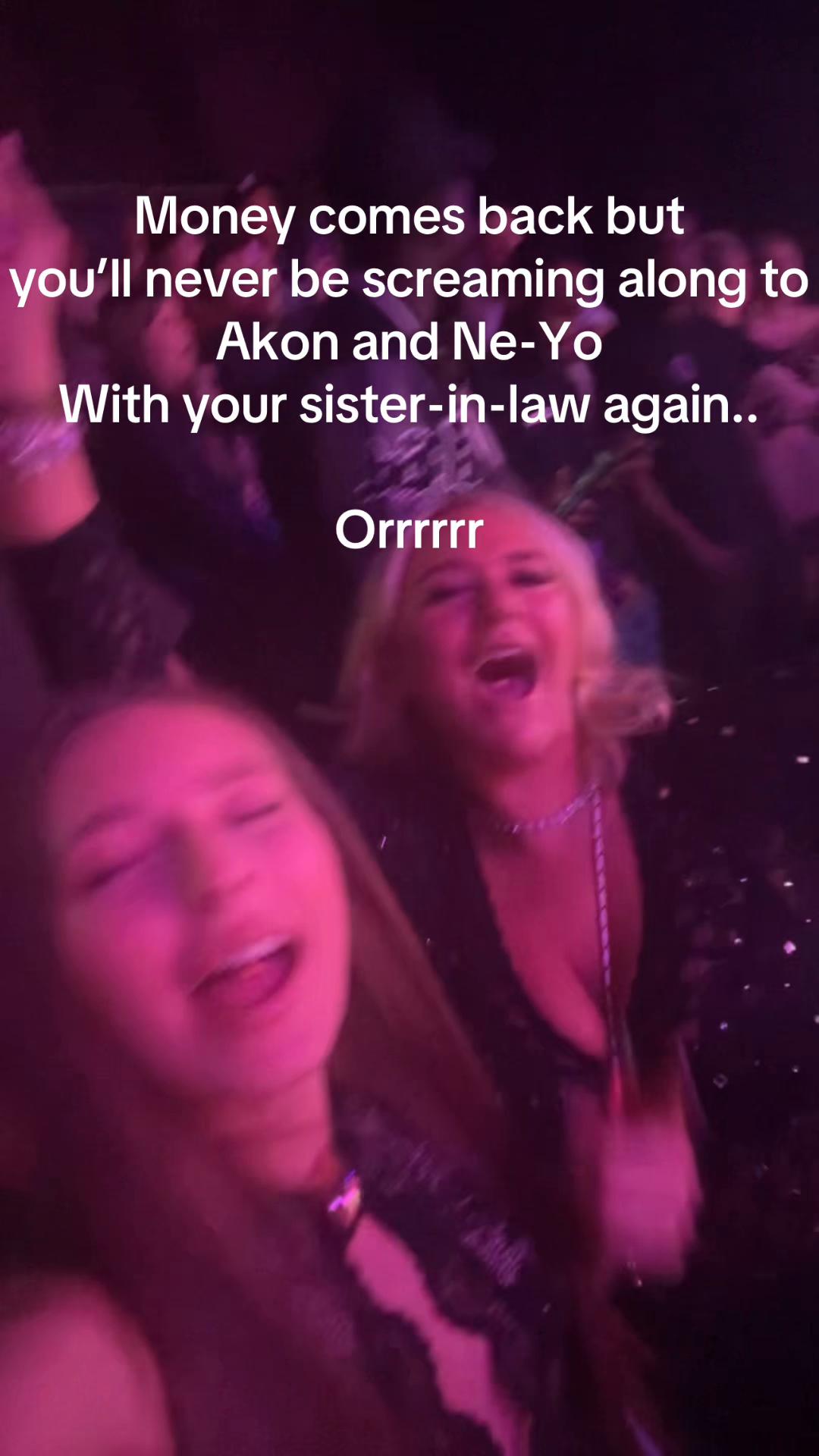 @chloeyates