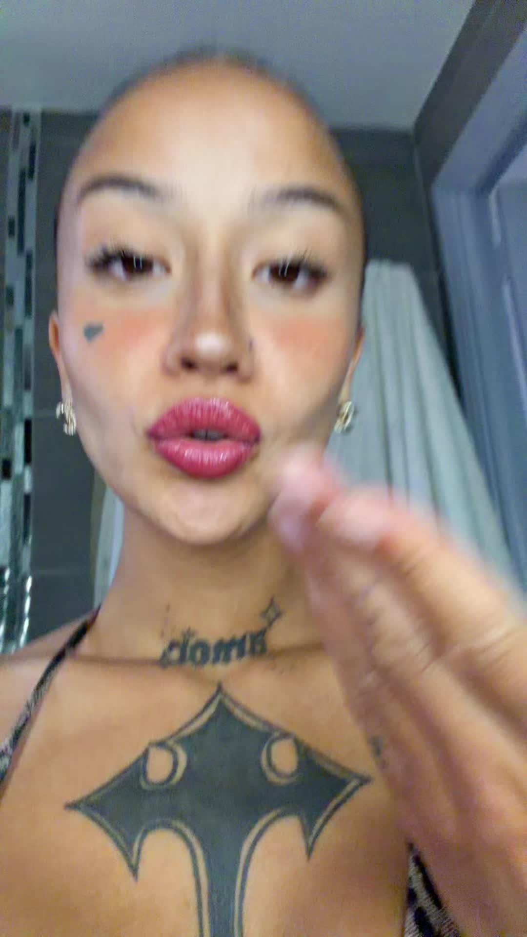 @Mya 🧸ྀིྀི