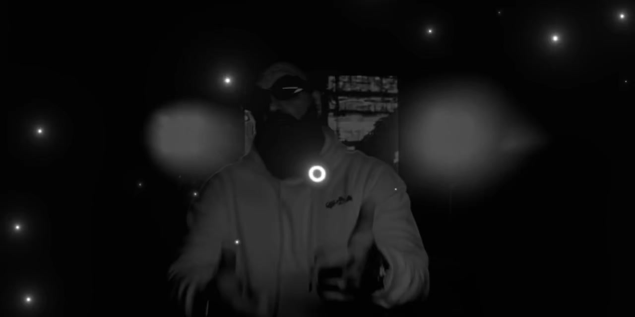 @🖤