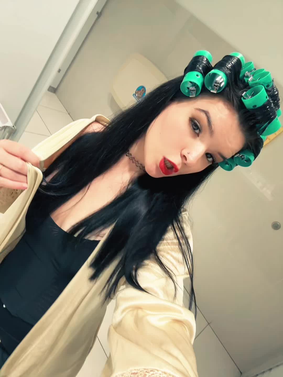 @🪬