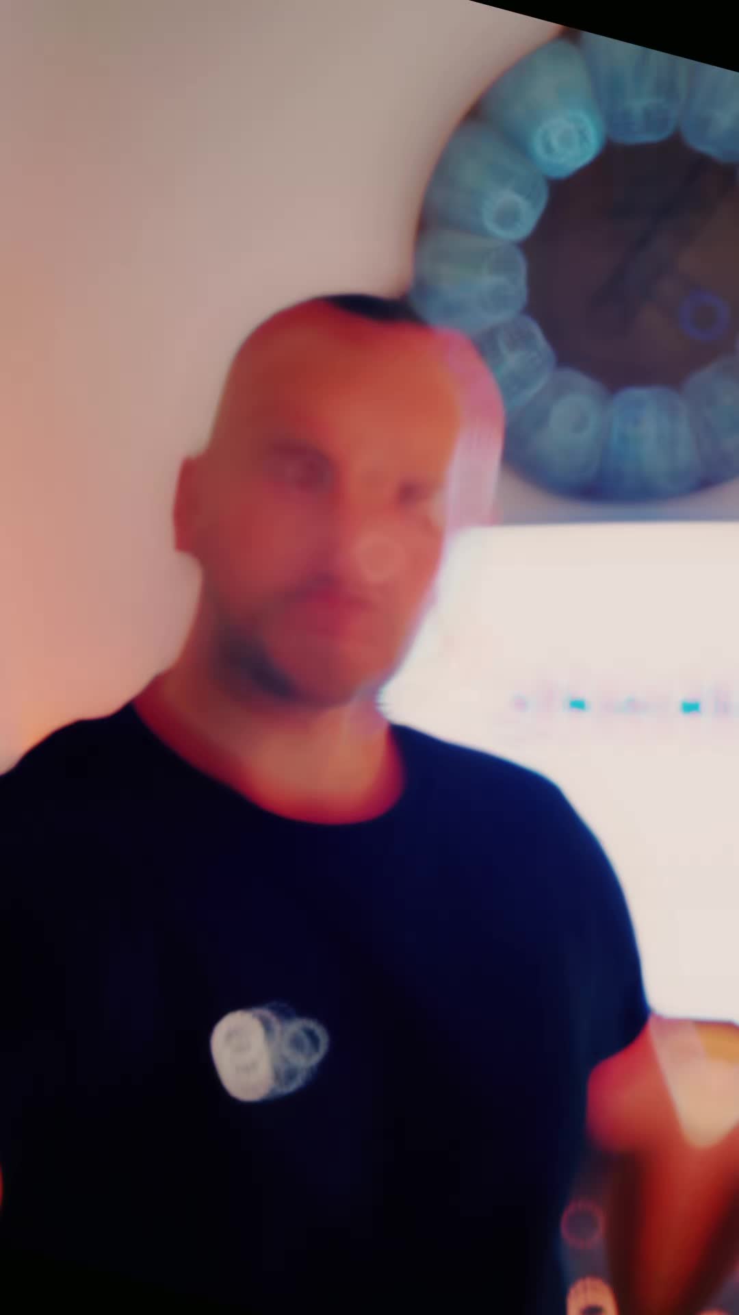 @Nico