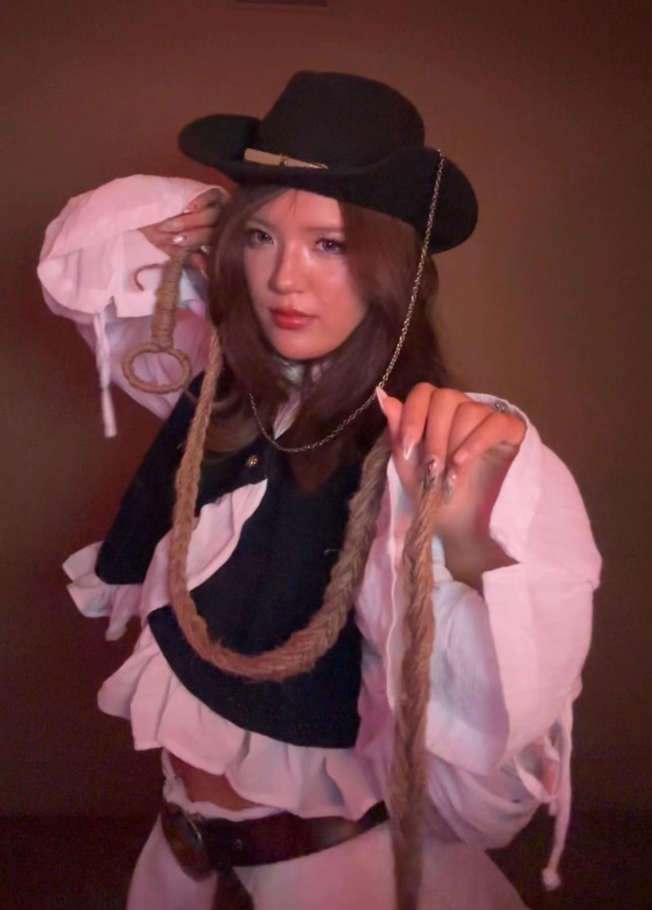 @r0sa_yo0