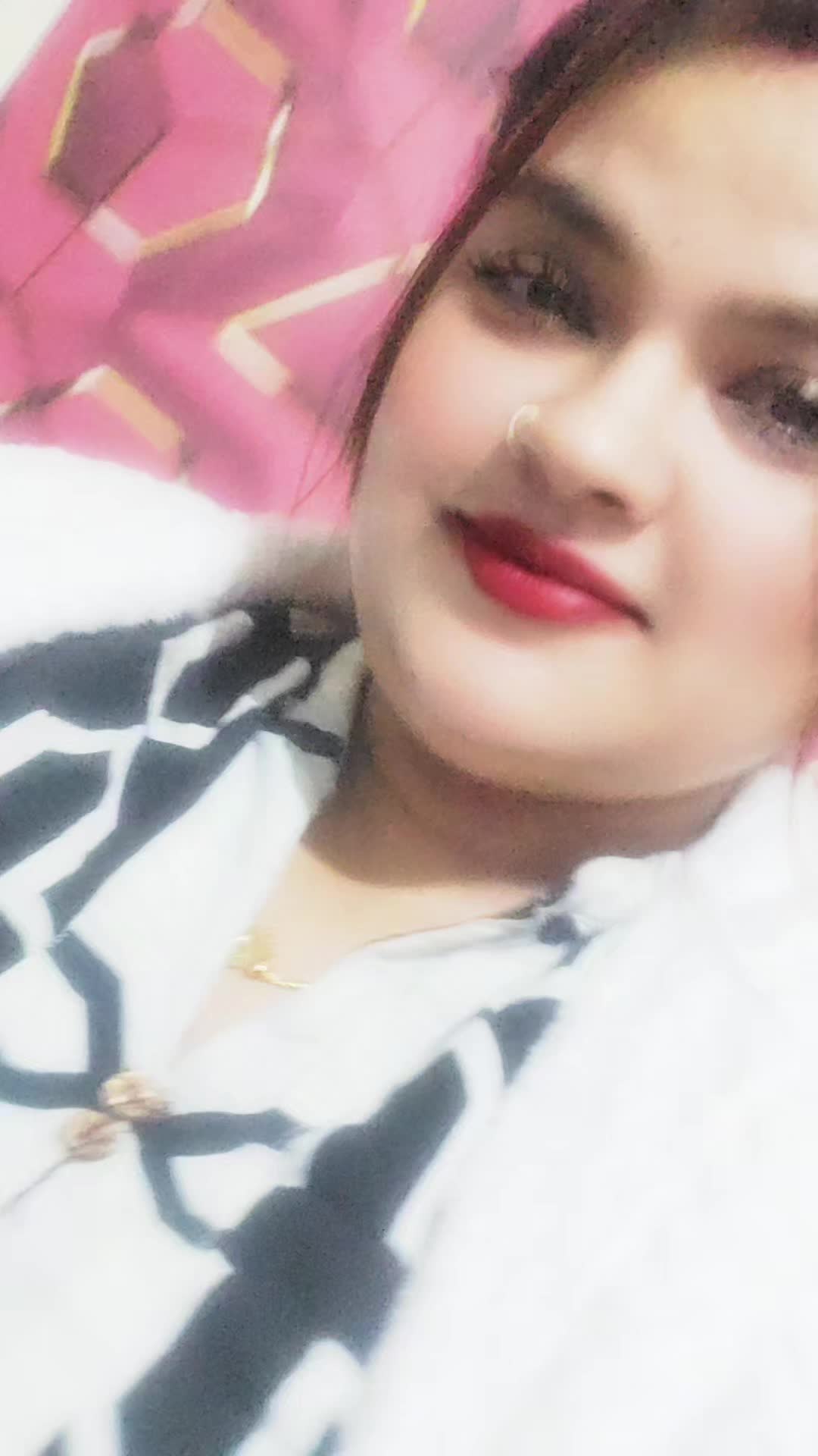 @MAAHI NEGI 👸