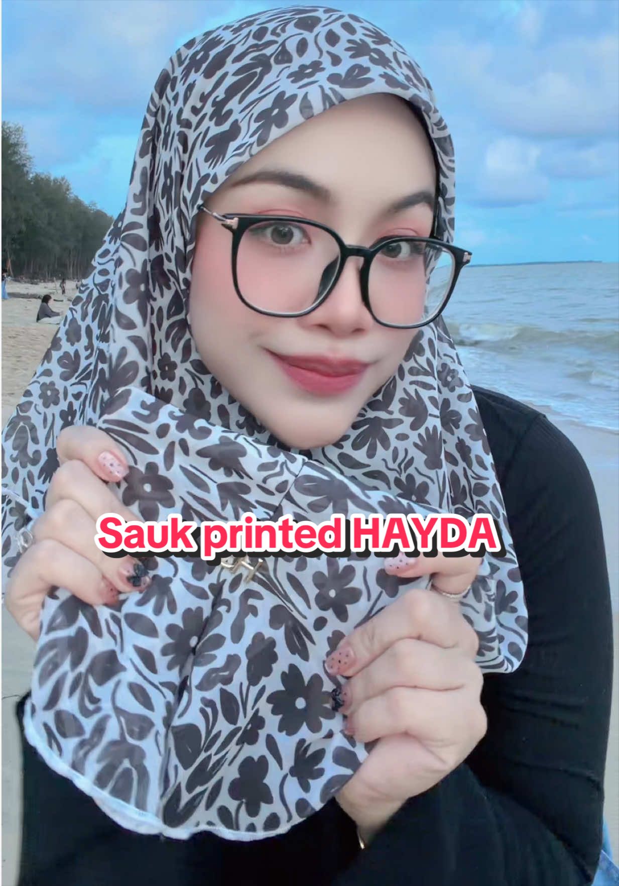 @Founder Hayda Scarf