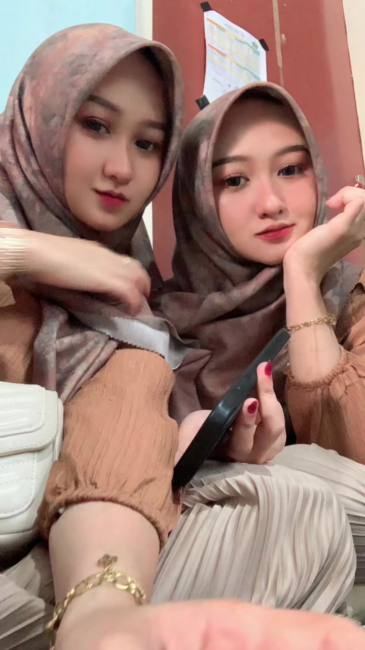 @arsy ashri