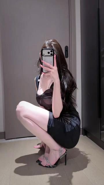 @Silk_n_pussy
