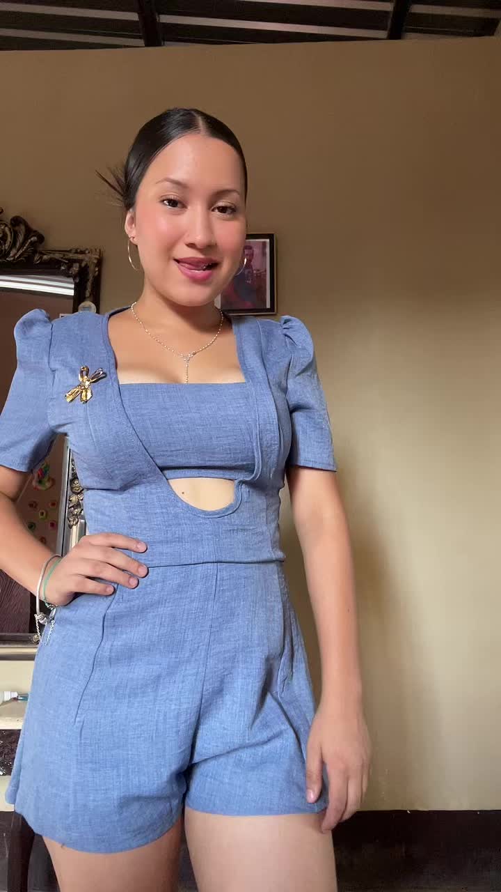 @🦦