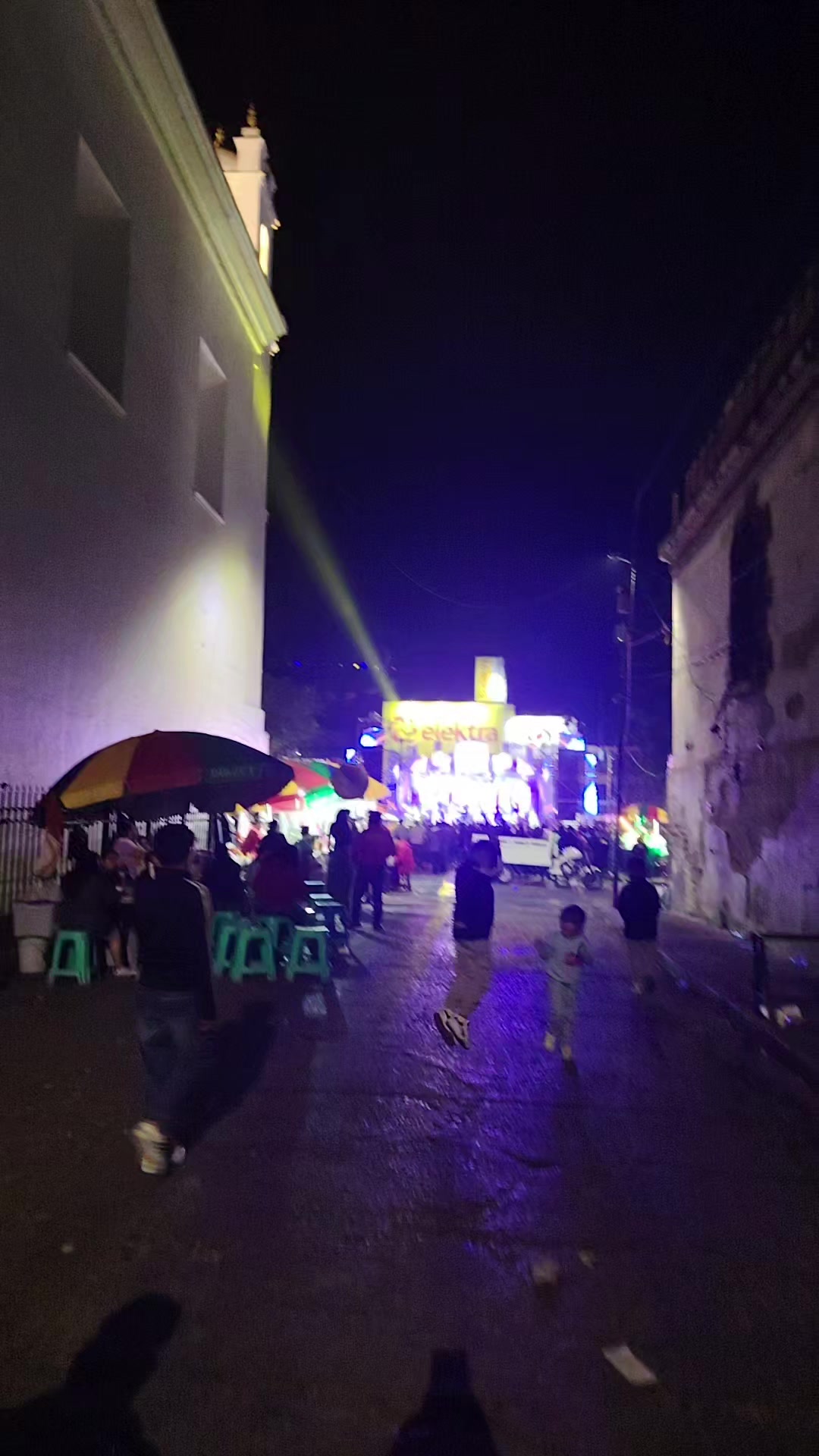 @LA SANDRITA