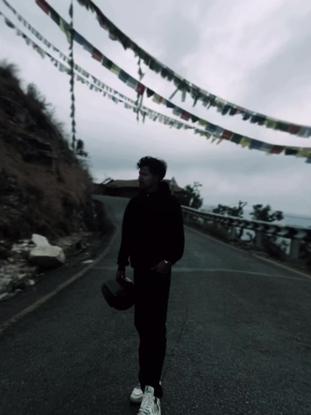 @तपेन्द्र 