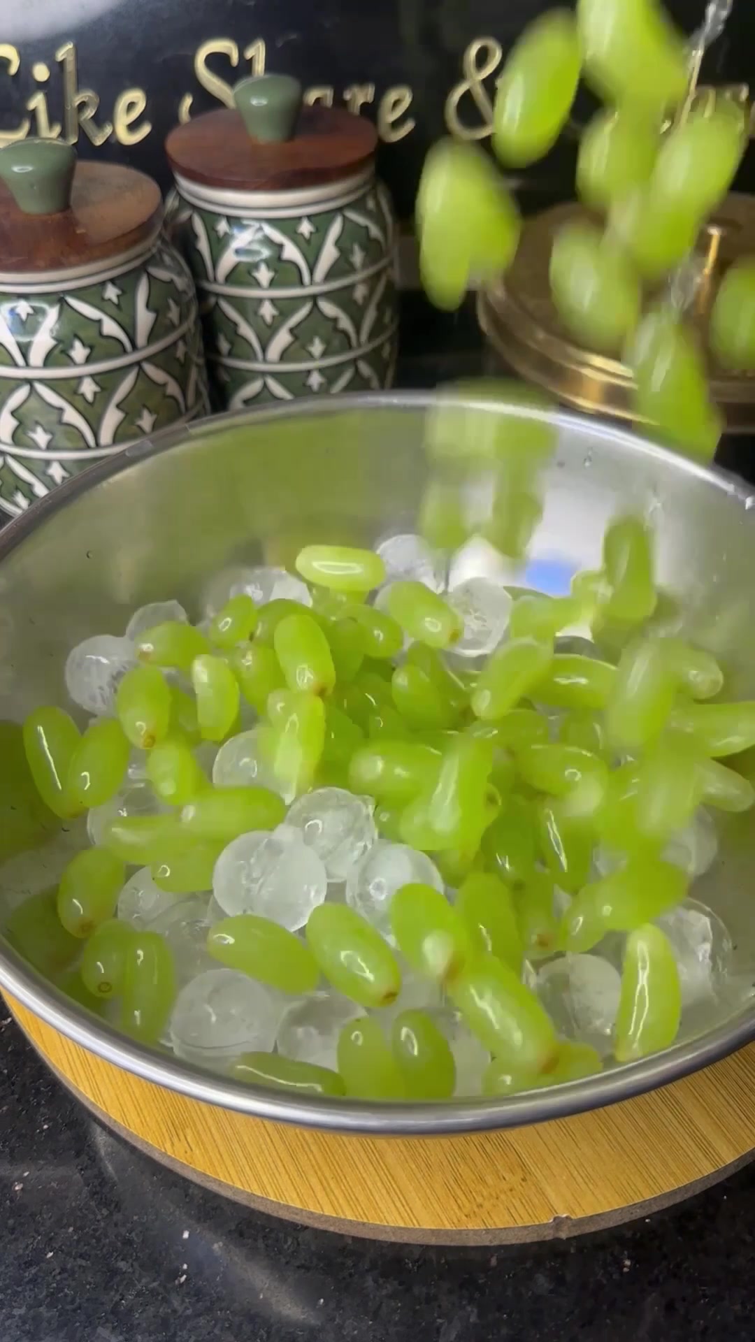 @Meerwithfood