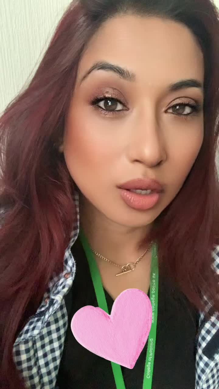 @Minju 🇳🇵❤️🇬🇧