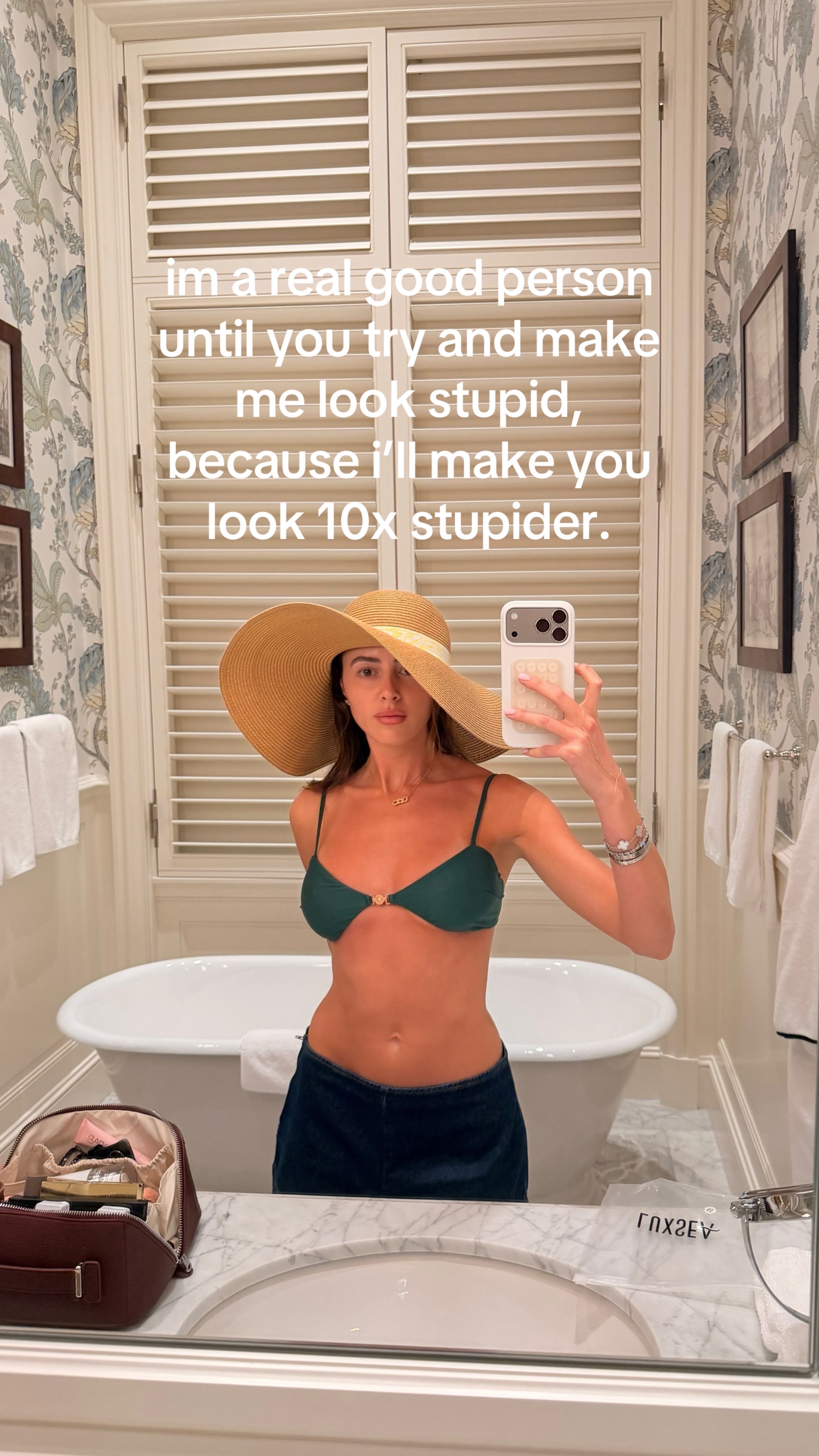 @alexakort