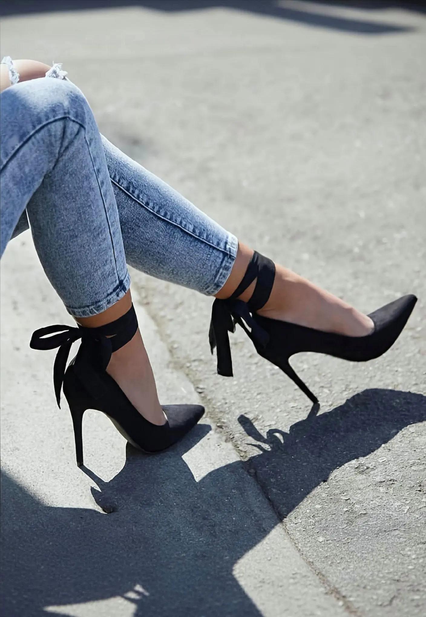 @ANERI SHOEZ