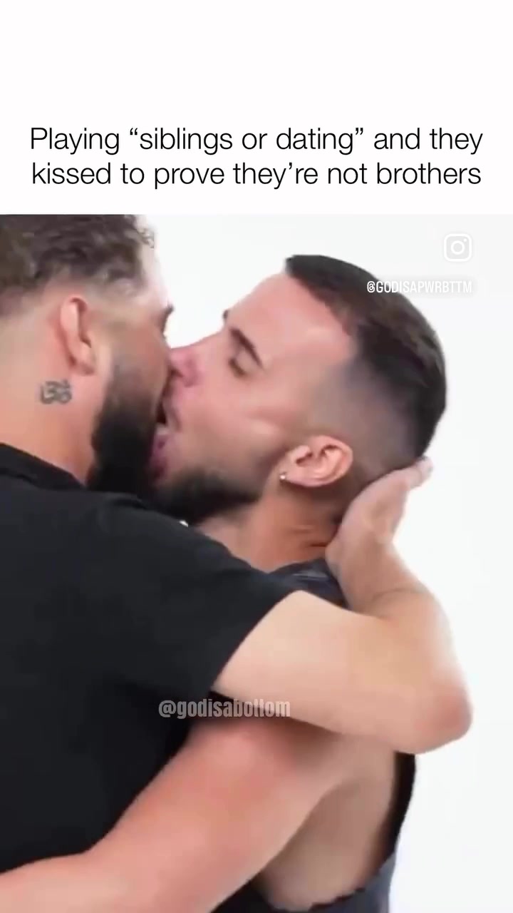 @GayMomentsTiktok