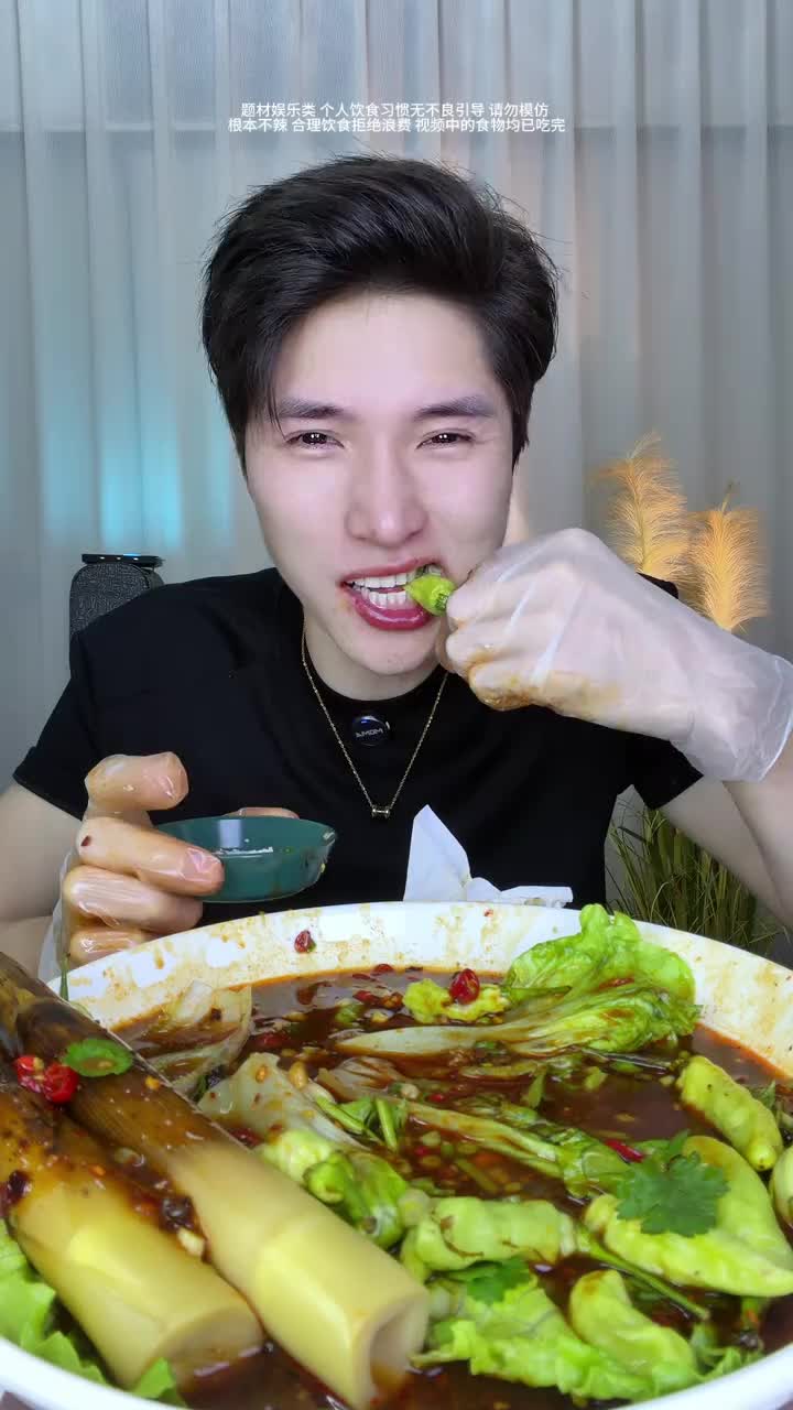 @嗨林什么坤🌶️