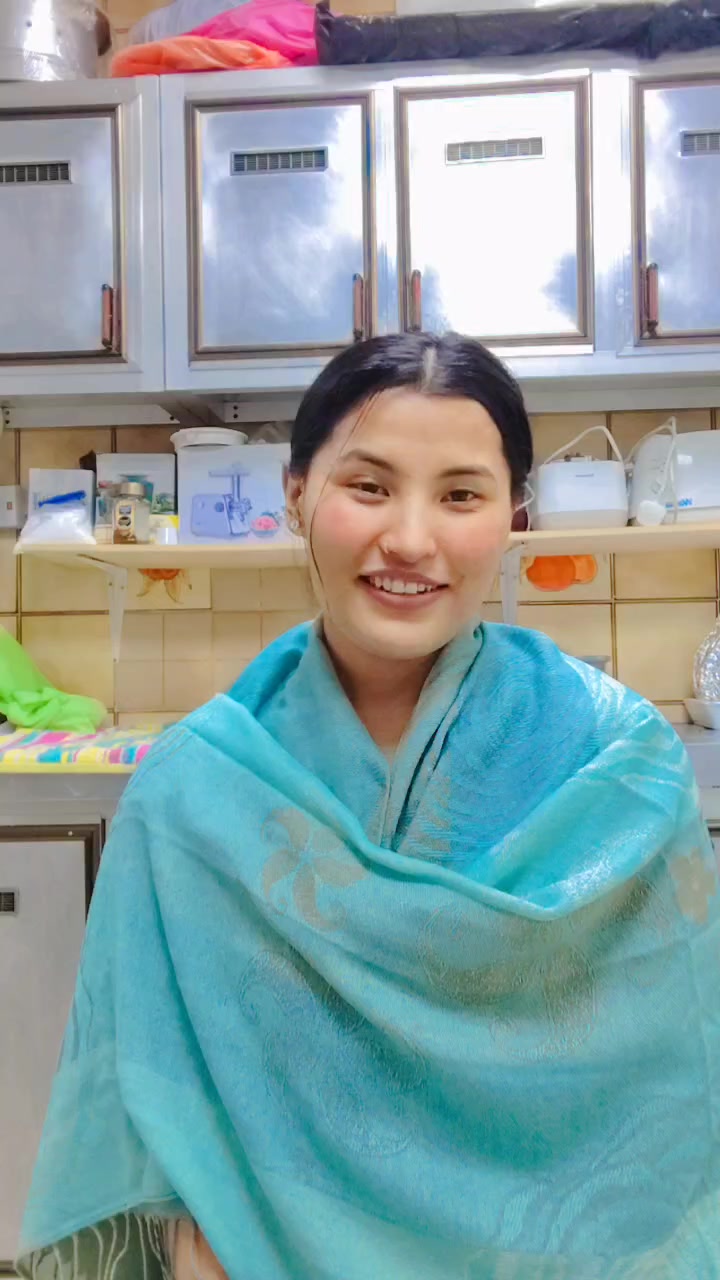 @🦋LaXmIThEeNg💫