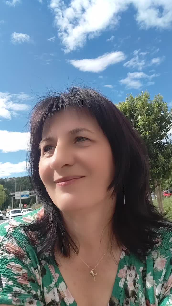 @Maria