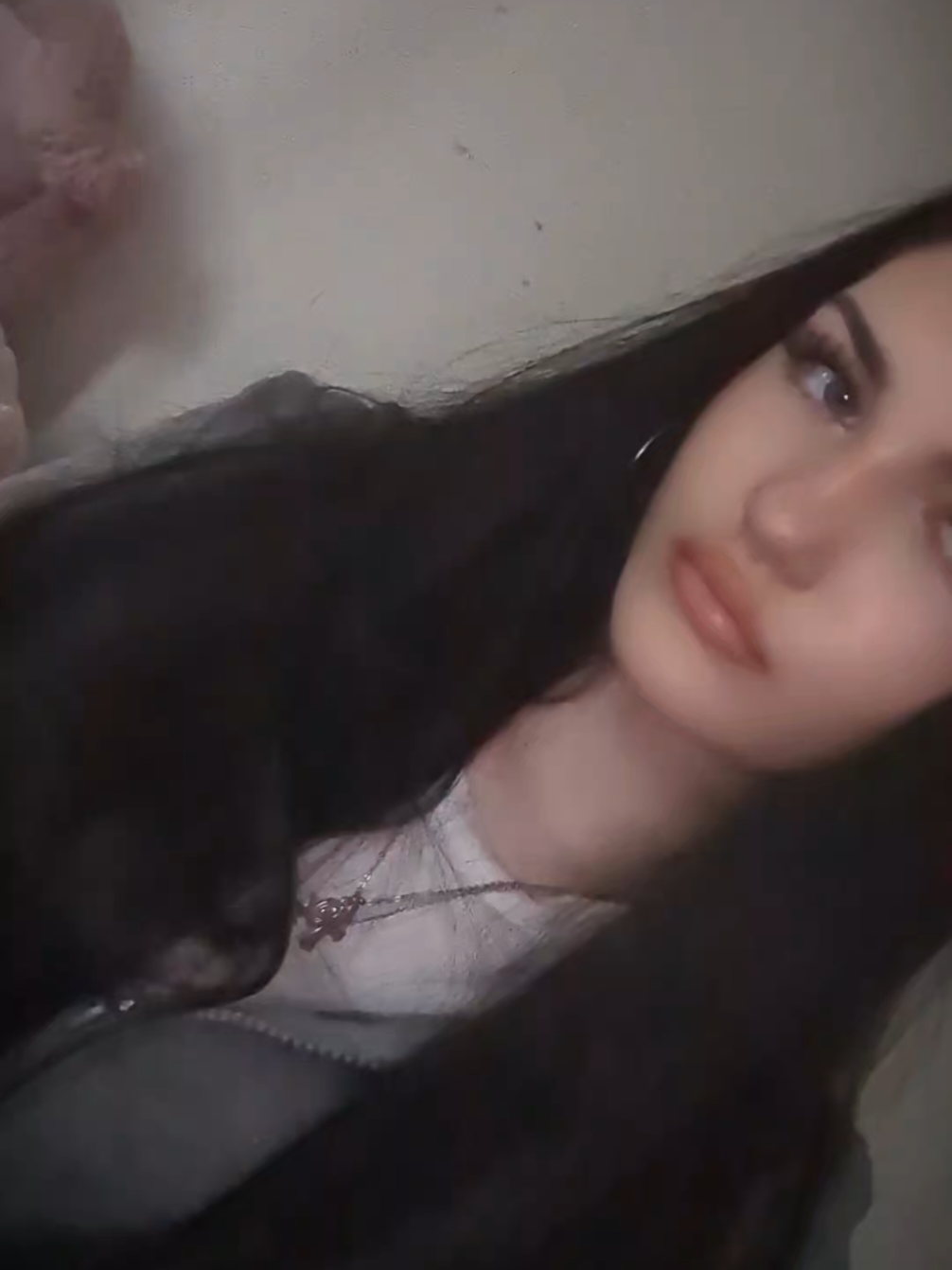 @𝖊𝖑𝖑𝖘