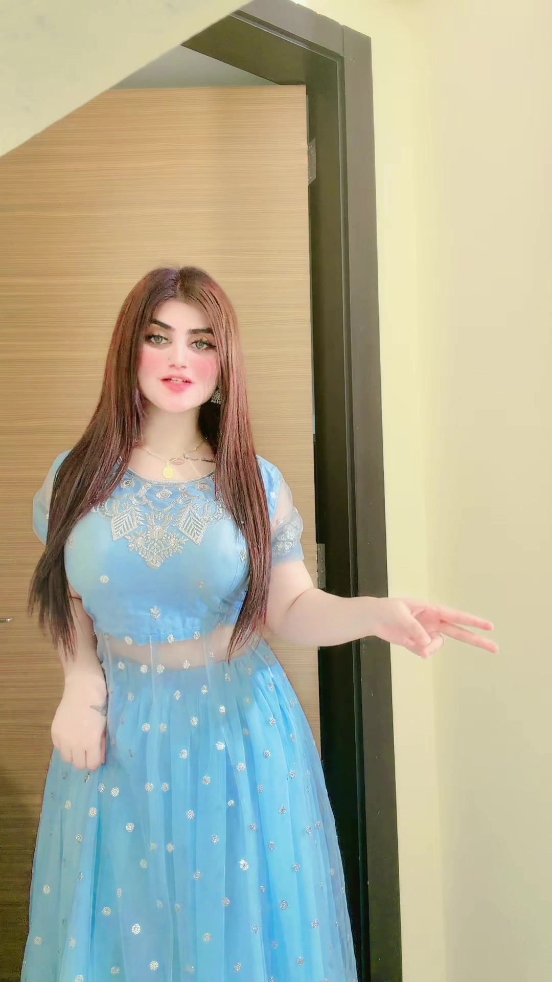 @𝐌𝐚𝐡𝐢𝐑𝐚🇦🇪 𝐒𝐔𝐋𝐓𝐀𝐍