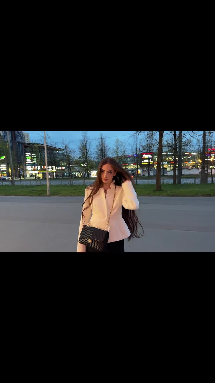 @ANIKO🇬🇪