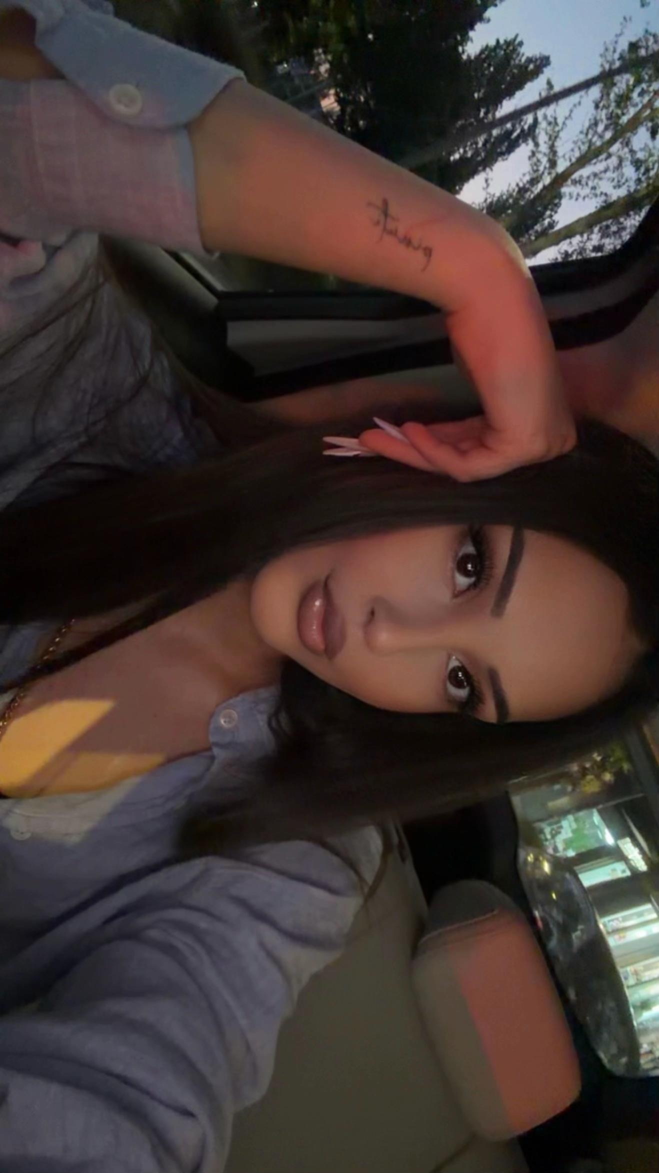 @xholinn