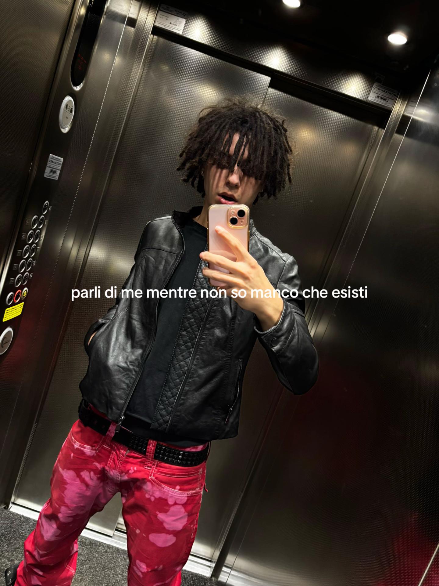 @lildombaby