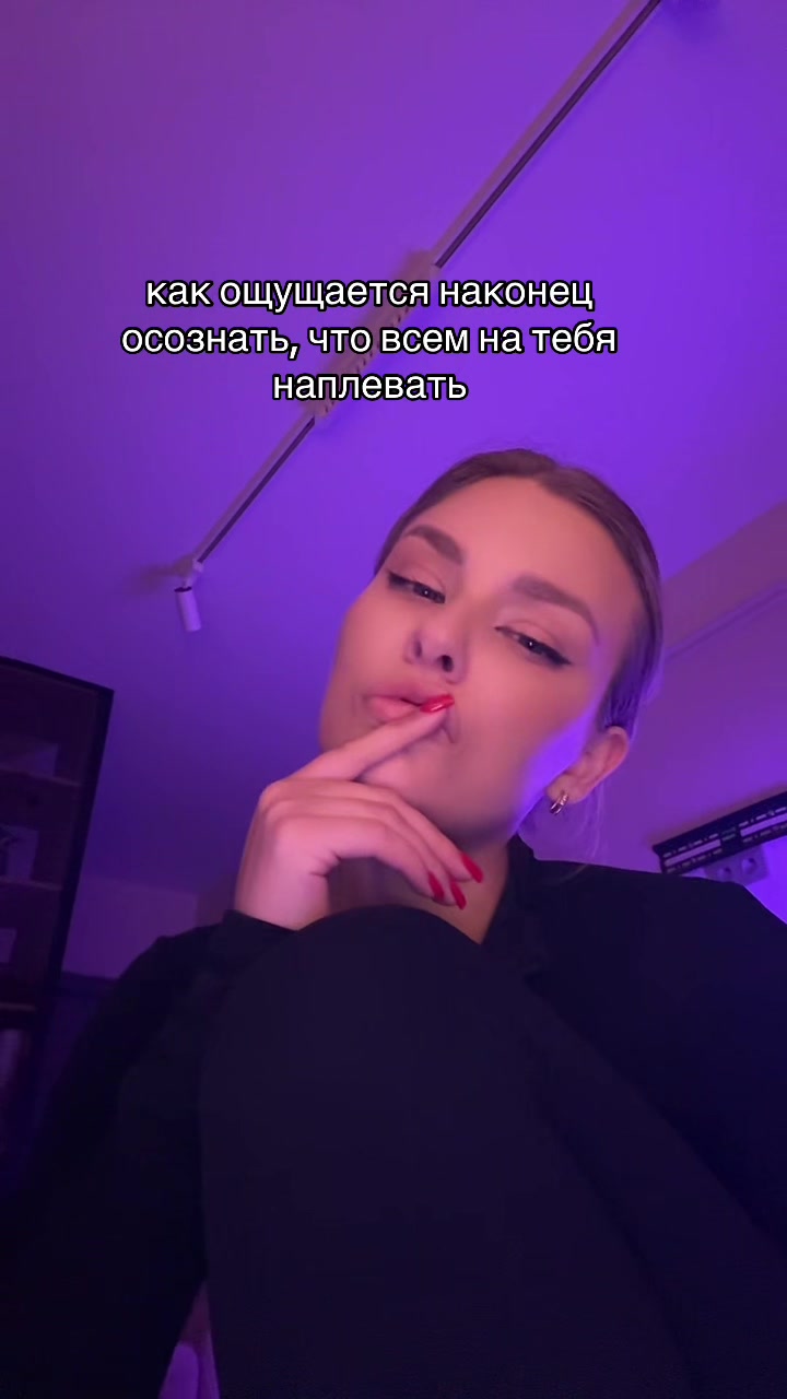 @LARISA LORI 🎀🌹