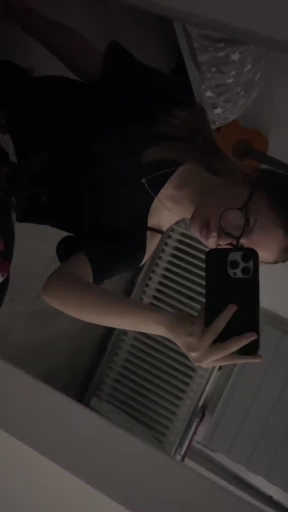 @лиза