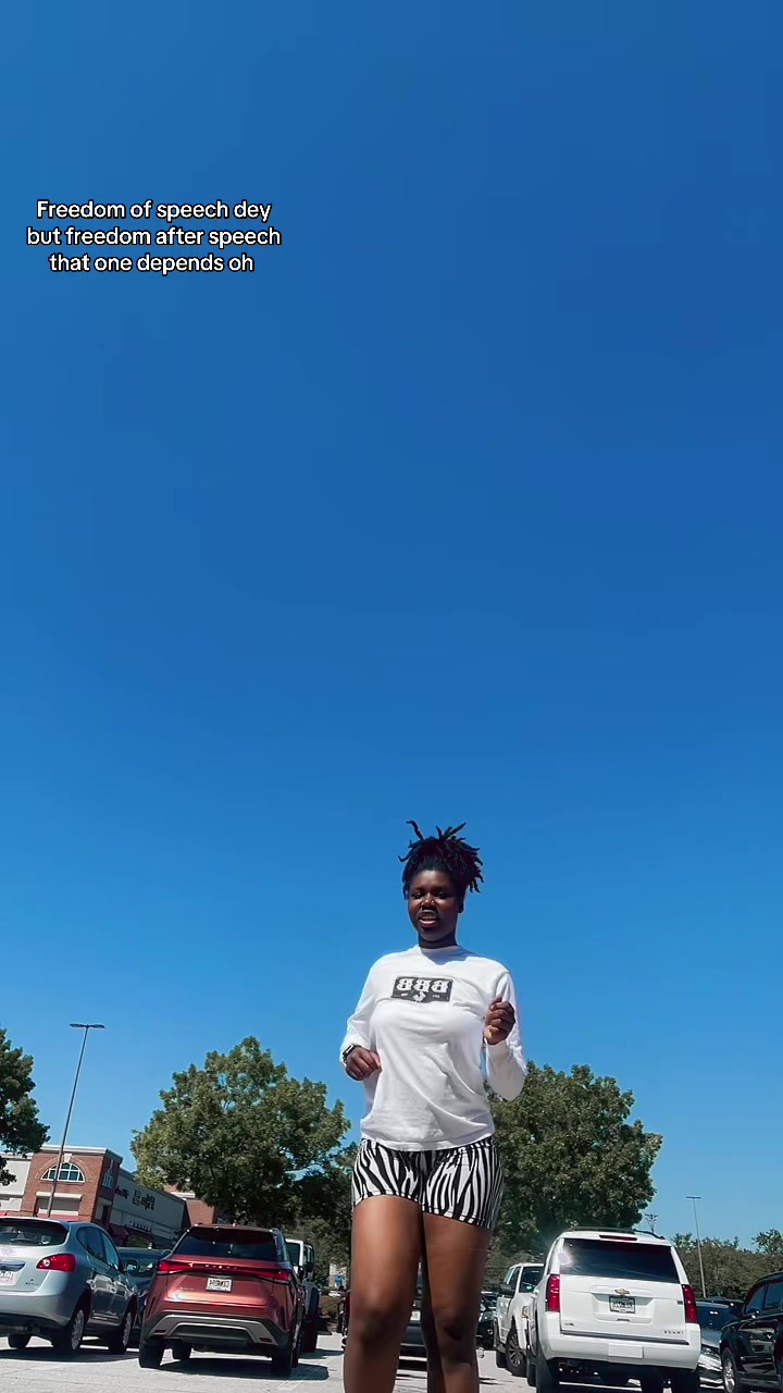 @Ayomelody