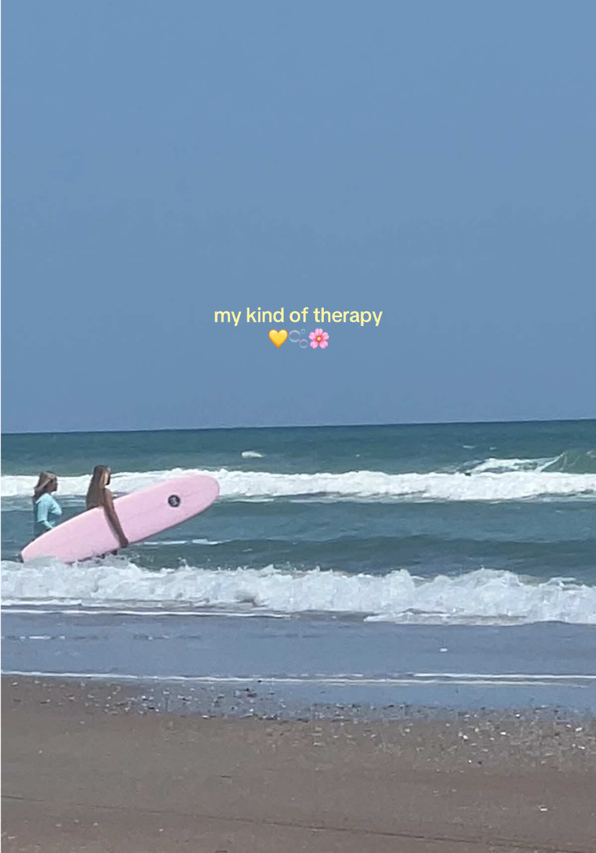 @𓇼 glenda | life by the sea 𓇼