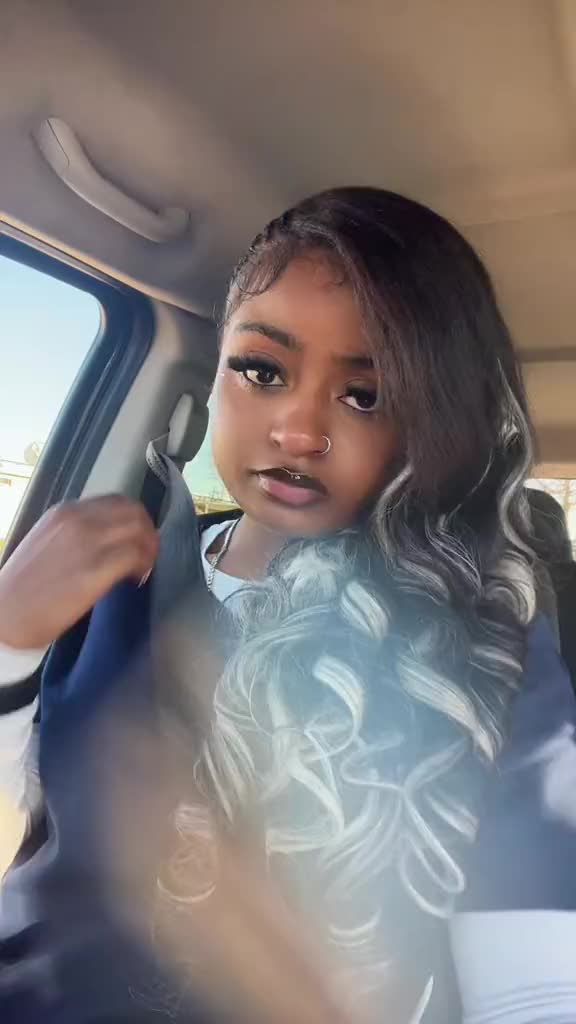 @layloco😵&zwj;💫