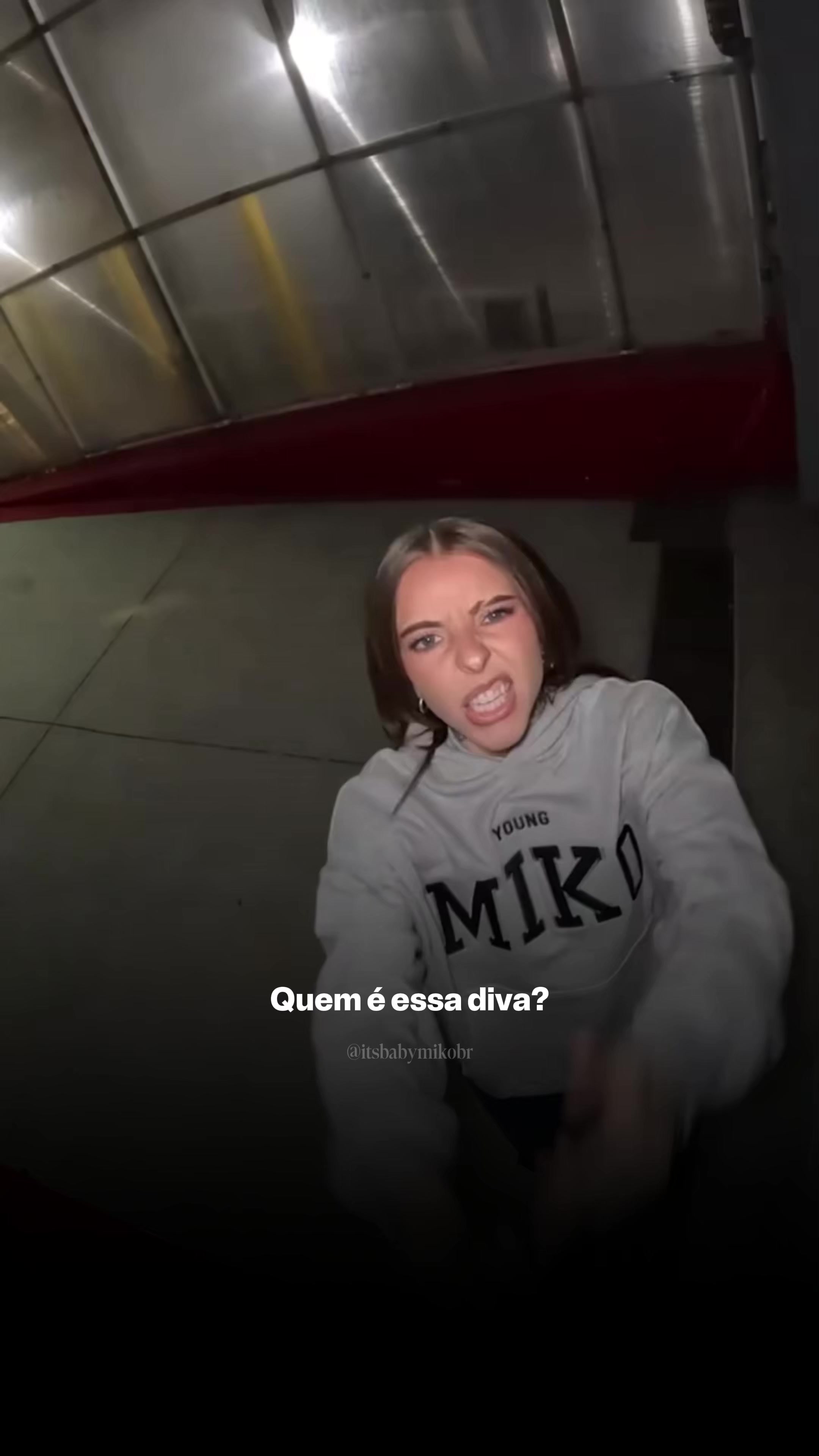 @YOUNG MIKO | PT-BR