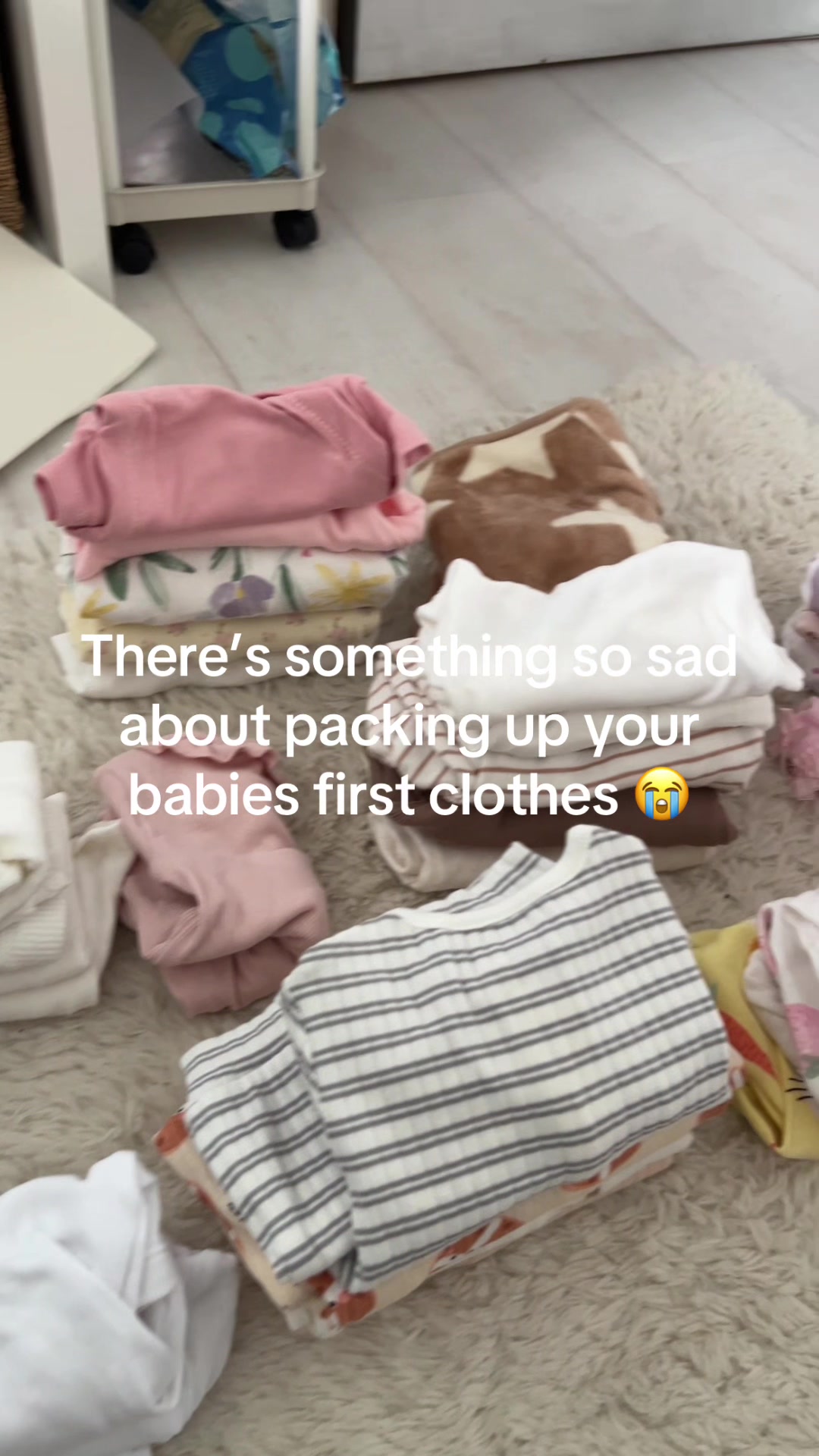 @chloe | first time mum ✨