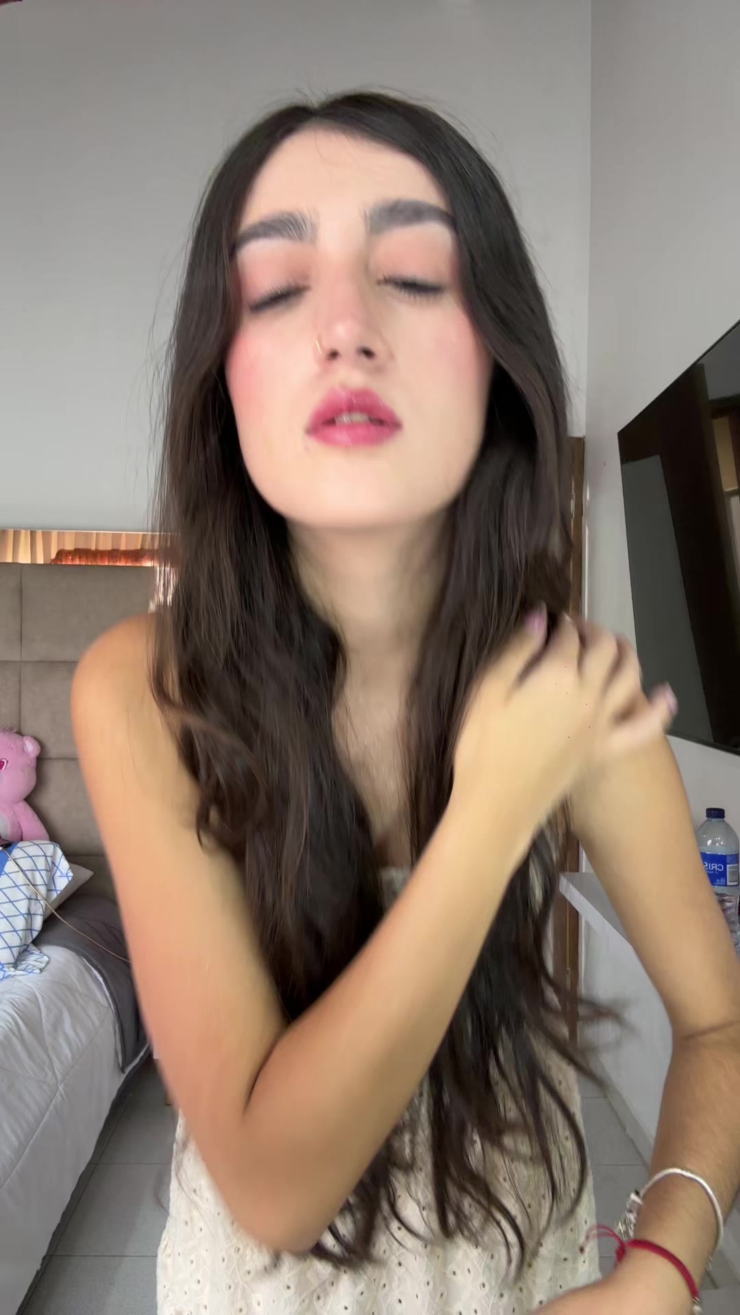 @🪬