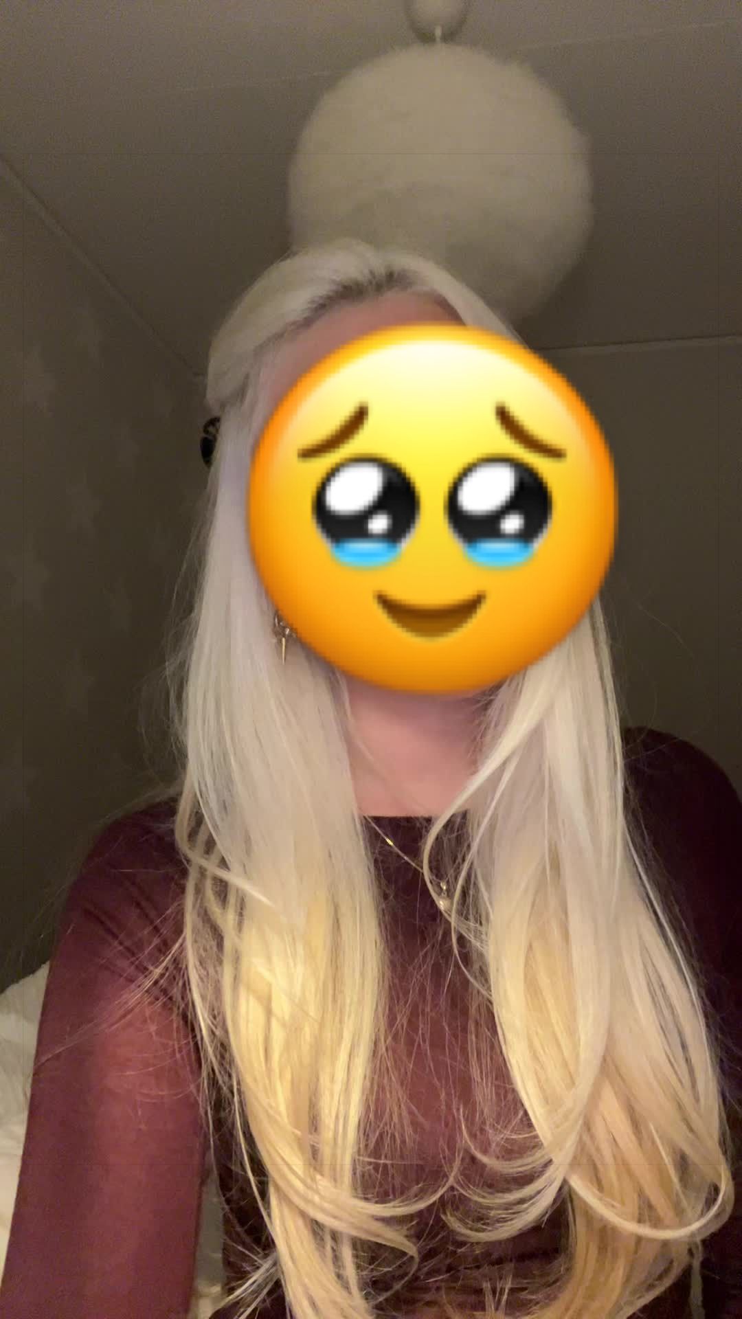 @⃟