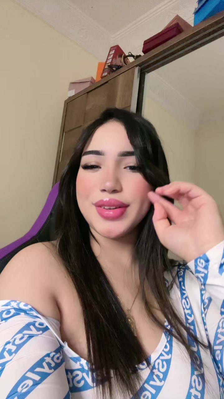 @mounia🔥