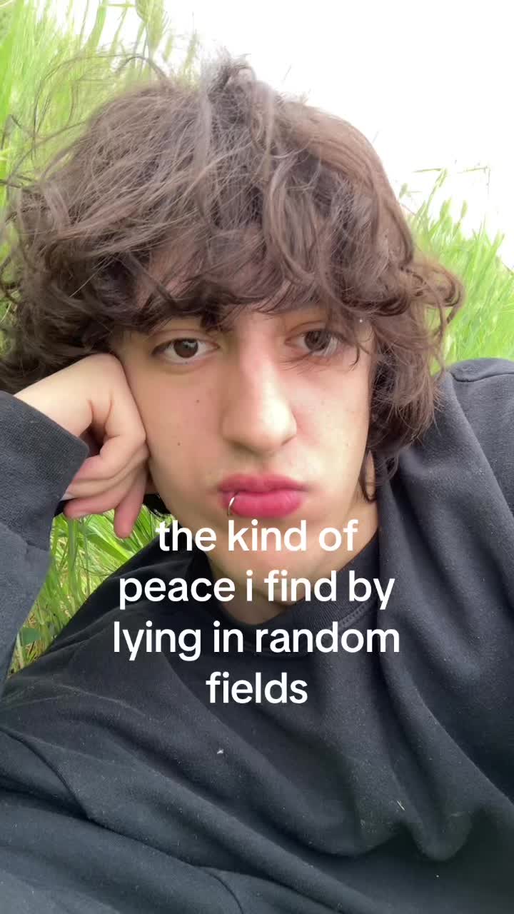 @︎