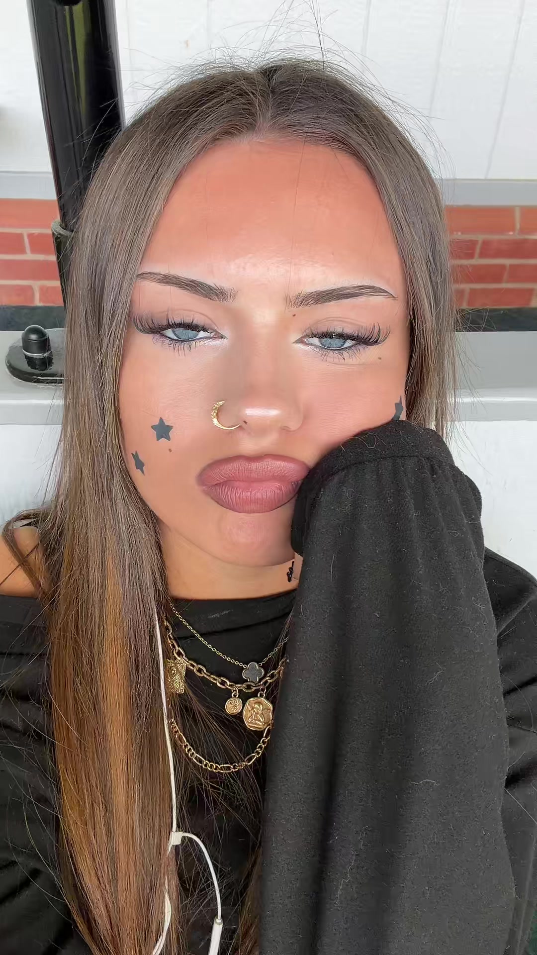 @ameliadeeekin