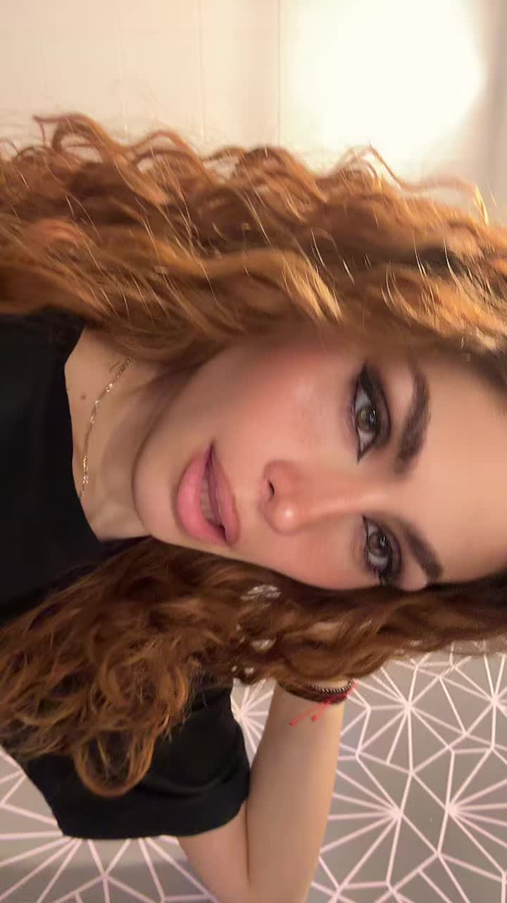 @𝑨𝒓𝒊𝒂𝒏𝒏𝒂