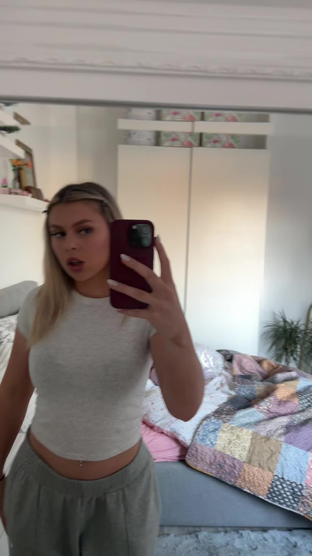 @elena