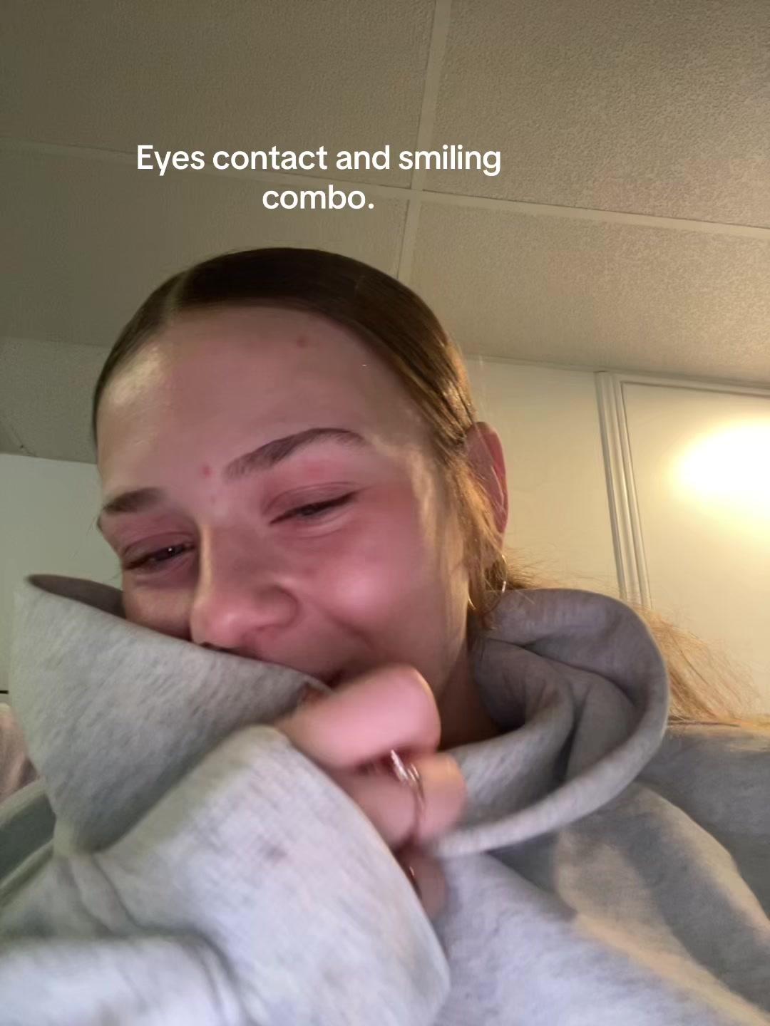 @🤷🏼&zwj;♀️