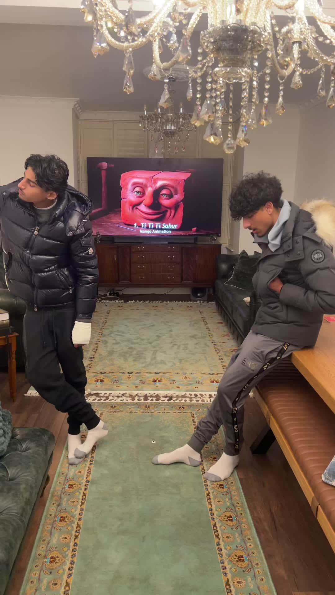 @S.