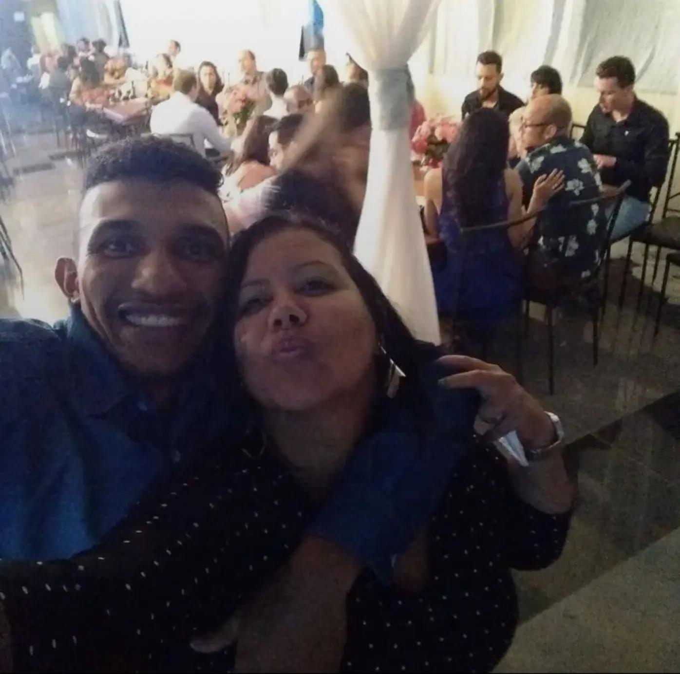 @mi.barros