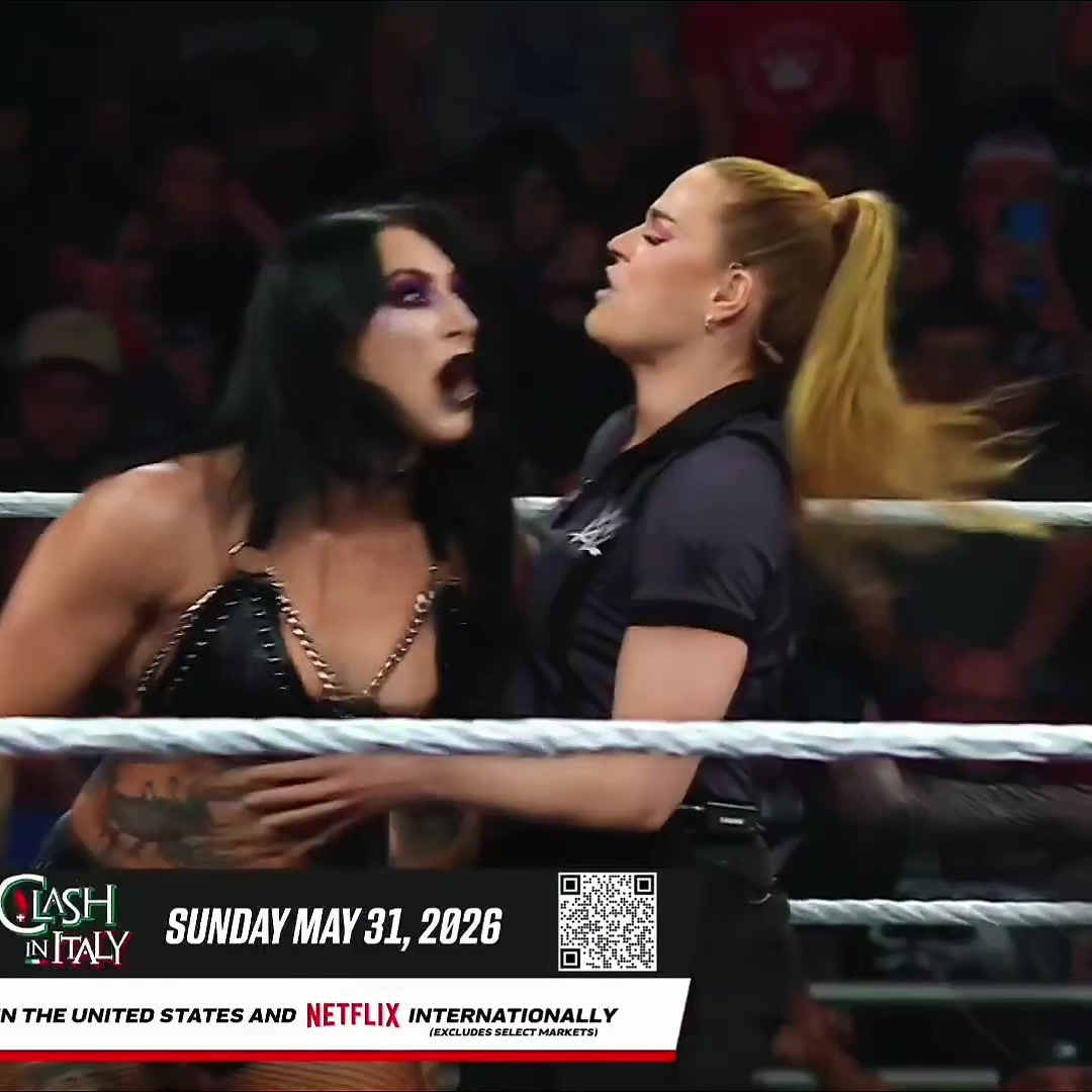 @WWE Women's Queen Rousey