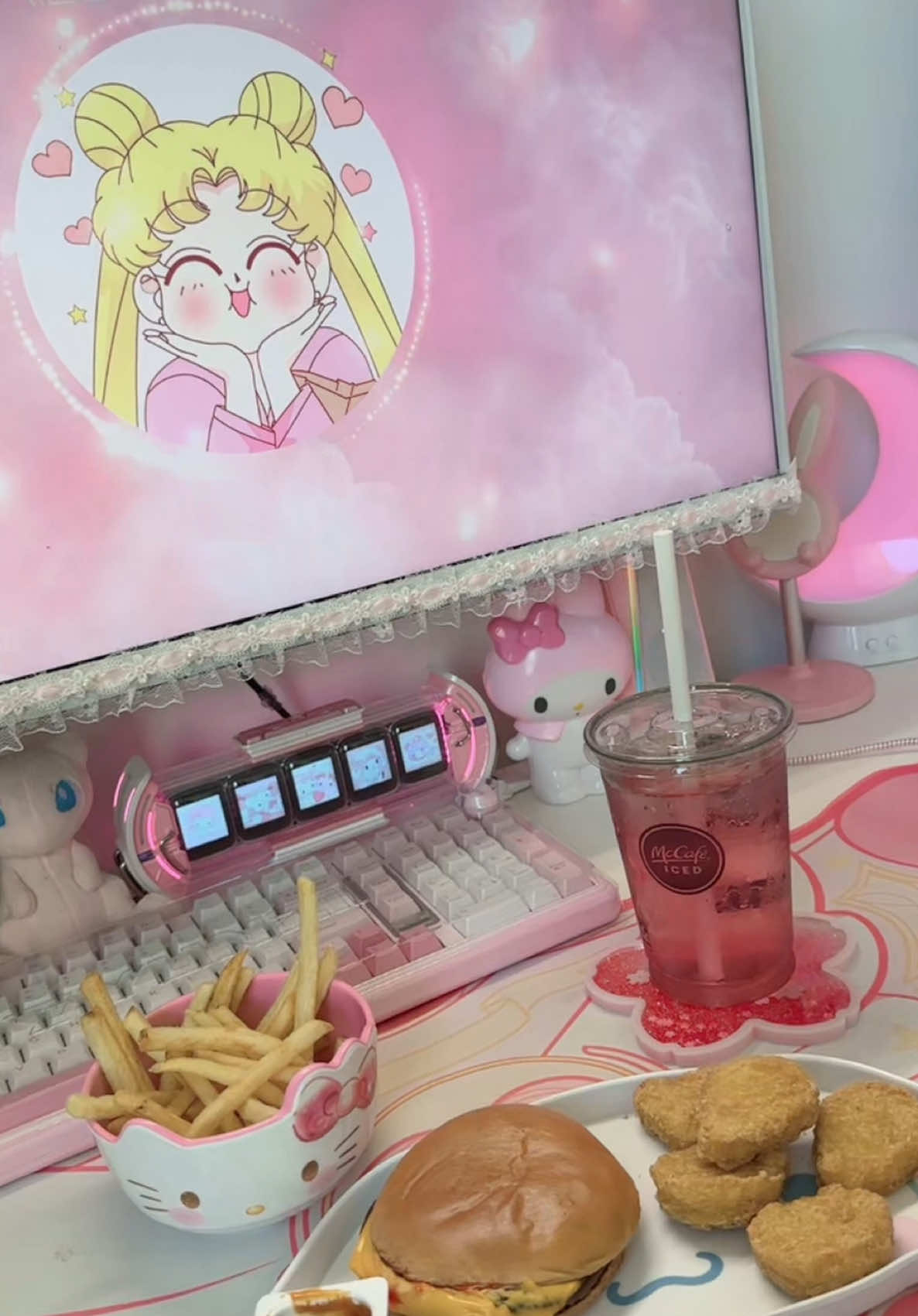 @Mew⋆. 𐙚 ˚
