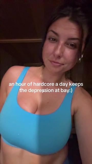 @lizzieefaith